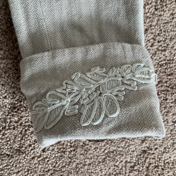 Soft Surroundings Floral Appliquéd Topper Long Collared Coat - Size Medium - Picture 8 of 13